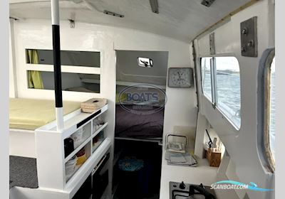 South Coast Catamaran Oceanic 30 Zeilboten 1968, met Nanni Diesel motor, France