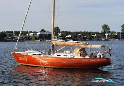 Sparkman & Stevens 44  - S&S Freya Class 44 Zeilboten 1970, met Perkins 4108, overhauled 2024 motor, The Netherlands