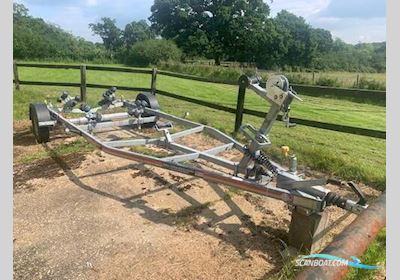 Sportina 700 Zeilboten 2007, met Yamaha 5 motor, United Kingdom