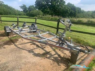 Sportina 700 Zeilboten 2007, met Yamaha 5 motor, United Kingdom