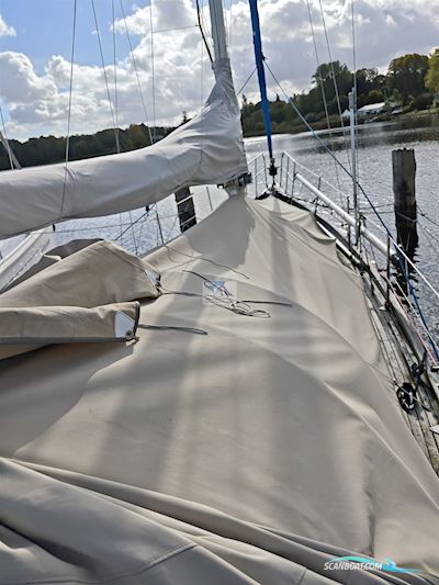 Staackwerft Lübeck Nymphe II Zeilboten 1970, met Volvo Penta D1-30B motor, Duitsland