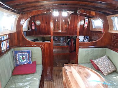 Van de Stadt 34 Zeilboten 1987, met Beta 3 cylinder motor, Ierland