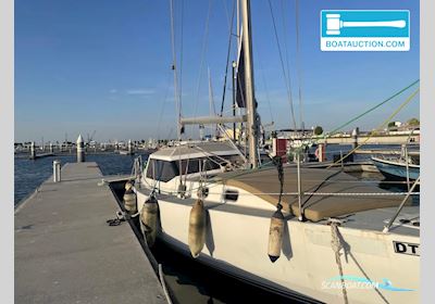 Van de Stadt 40 Norman Zeilboten 2003, met Sole motor, Arab. Emirates