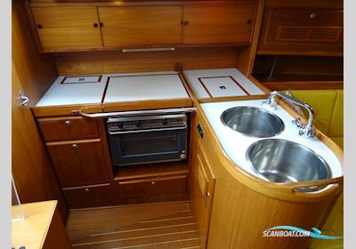 Victoire 1044 Zeilboten 1996, met Volvp Penta MD2030 motor, The Netherlands