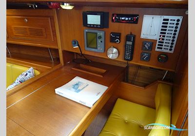 Victoire 1044 Zeilboten 1996, met Volvp Penta MD2030 motor, The Netherlands