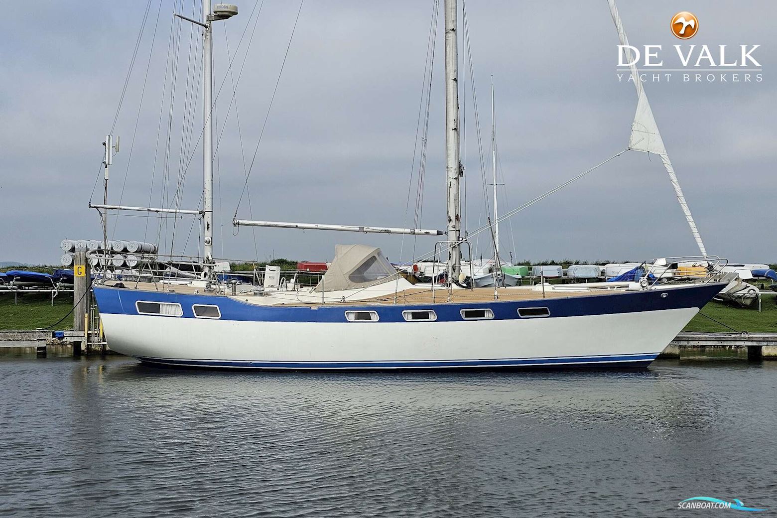 Wauquiez Amphitrite 43 Zeilboten 1978, met Perkins motor, The Netherlands