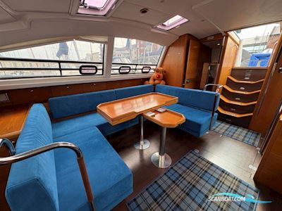 Wauquiez Pilot Saloon 55 Zeilboten 2008, met Yanmar  4JH110 motor, United Kingdom