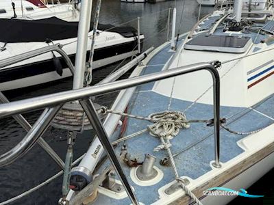 Westerly Merlin Zeilboten 1985, met Bukh DV-20 motor, United Kingdom