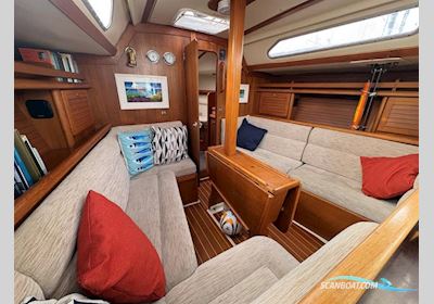 Westerly Typhoon Zeilboten 1990, met Beta  B-38 motor, United Kingdom