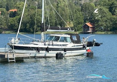 Winga 87  Zeilboten 1980, met Sole mini 44 motor, Sweden