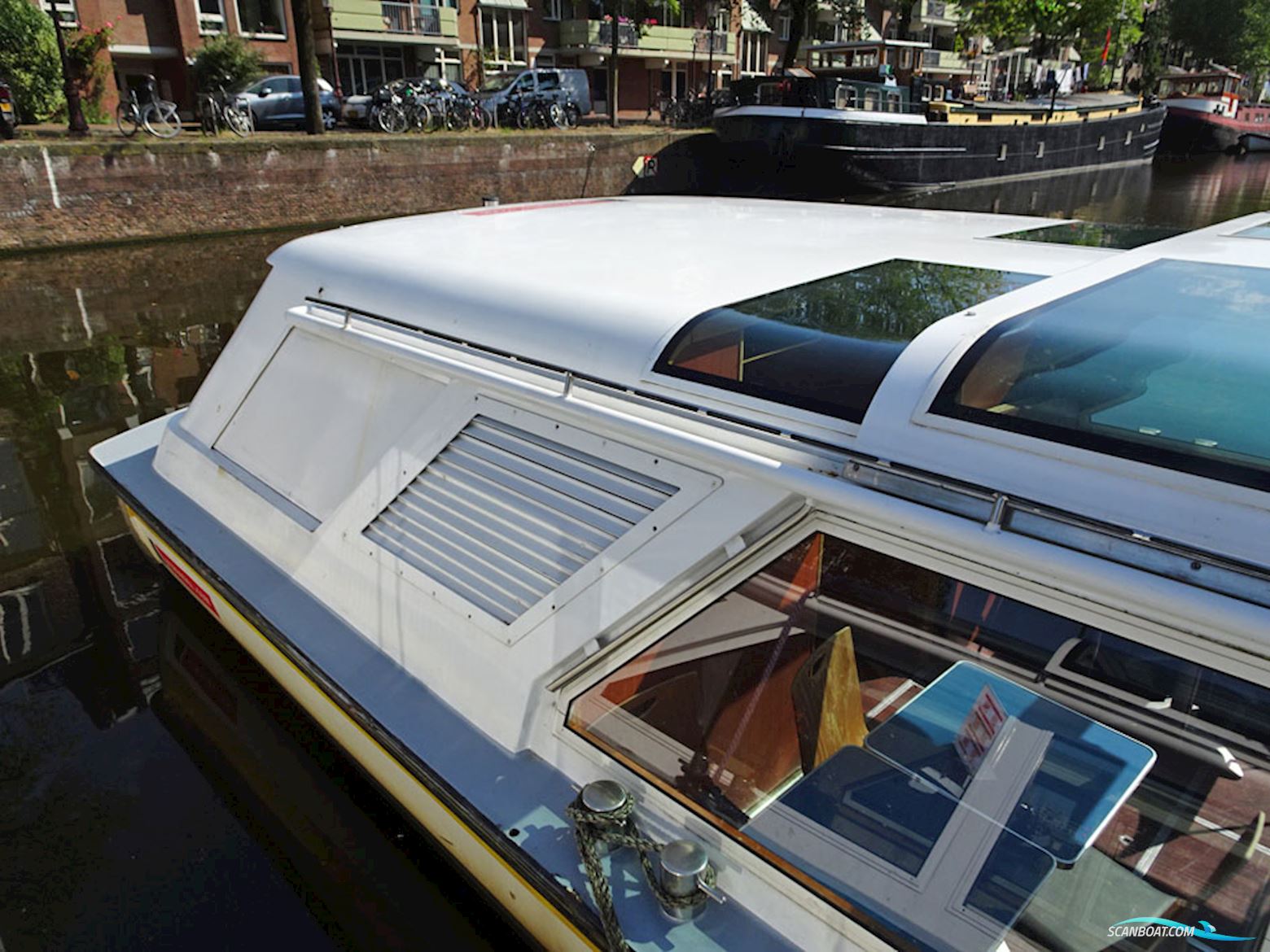 Amsterdamse Grachten Rondvaartboot 21.80 21.80