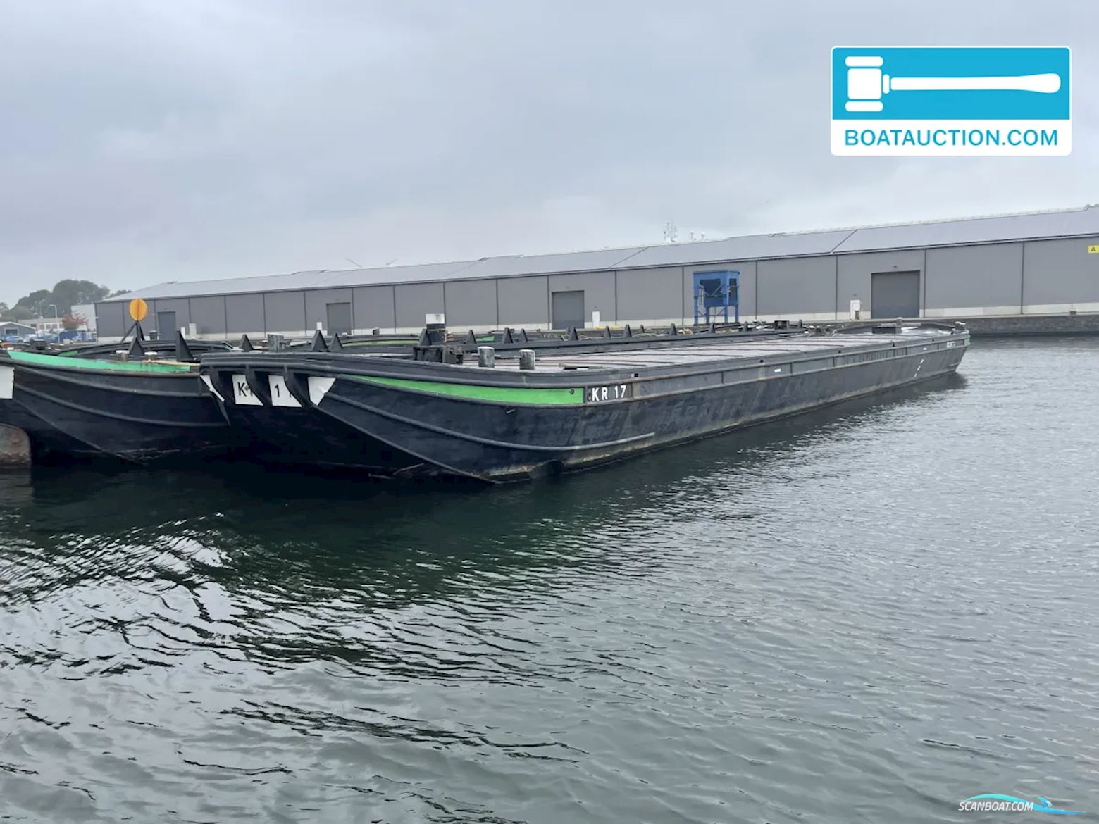 Dekschuit KR17