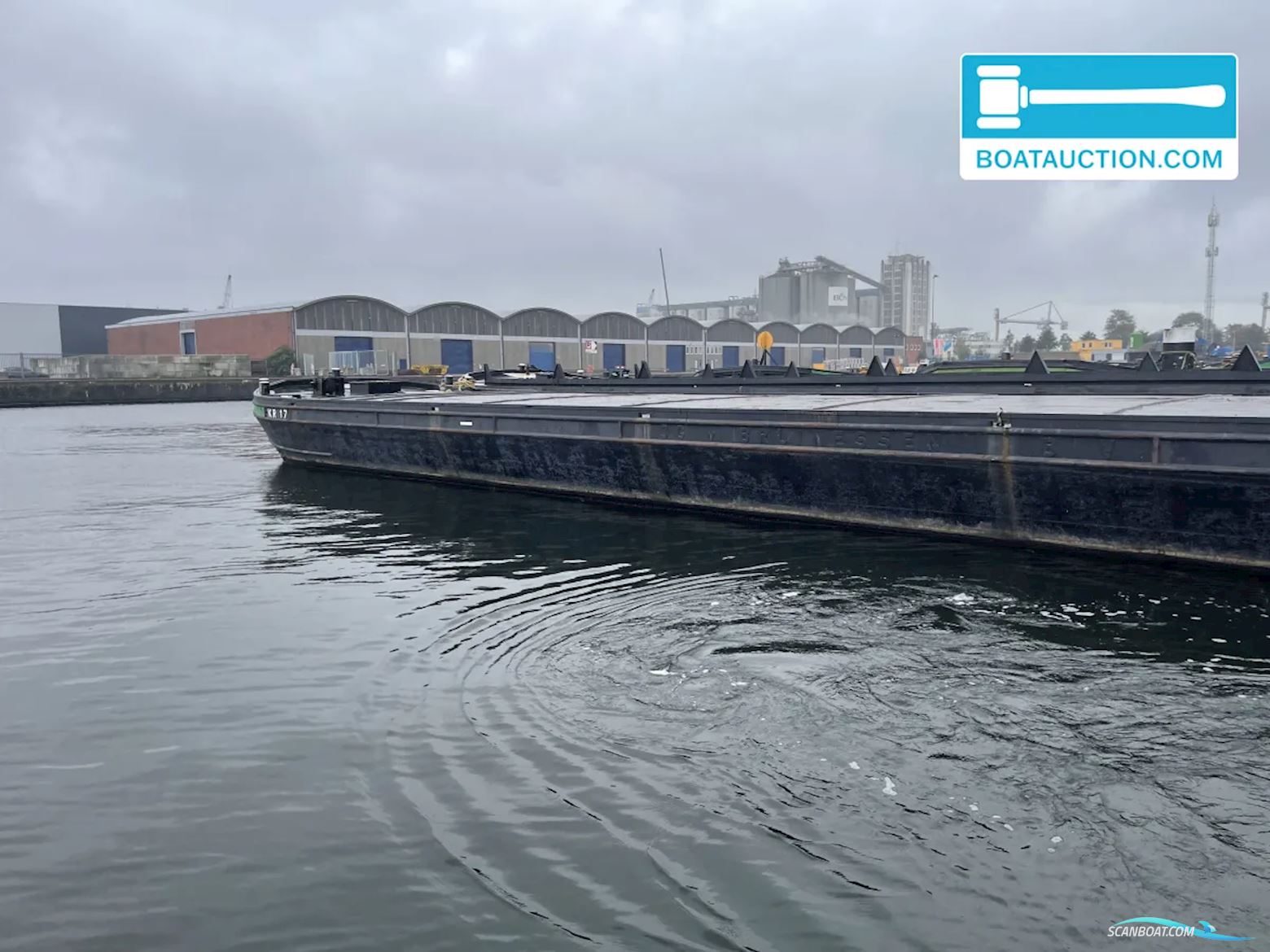 Dekschuit KR17