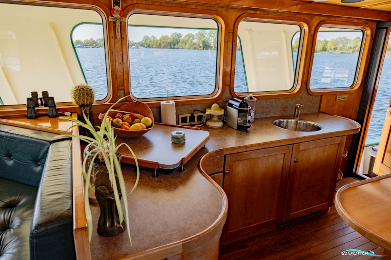 Kotter, woonkotter Ex viskotter zeegaand