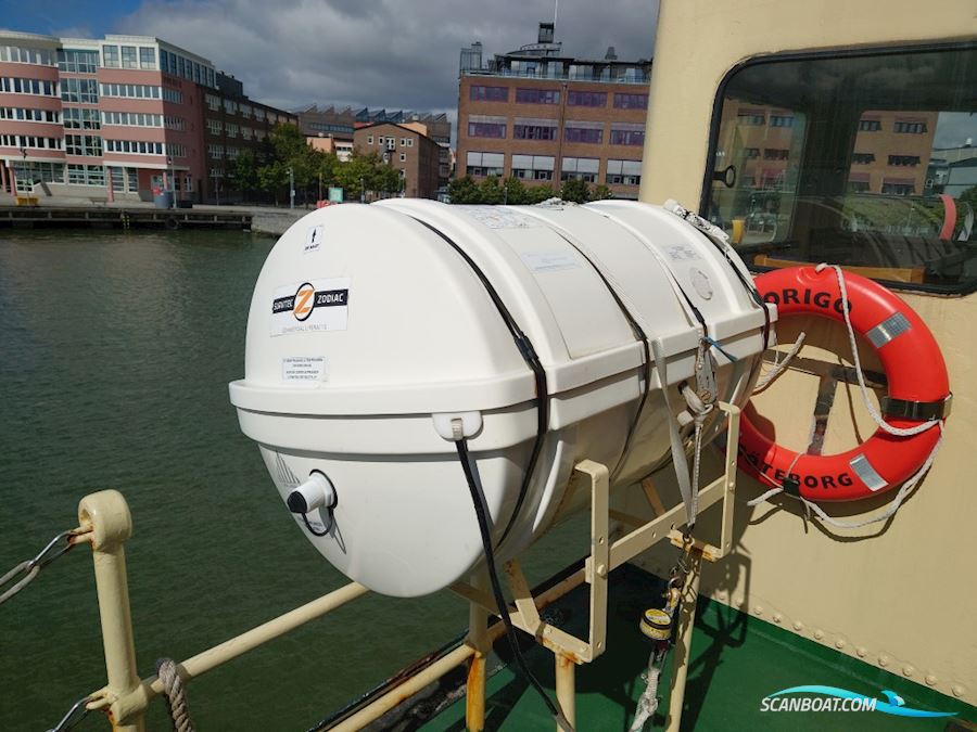 Passagerarskolmotorskepp M/S Origo Smyr