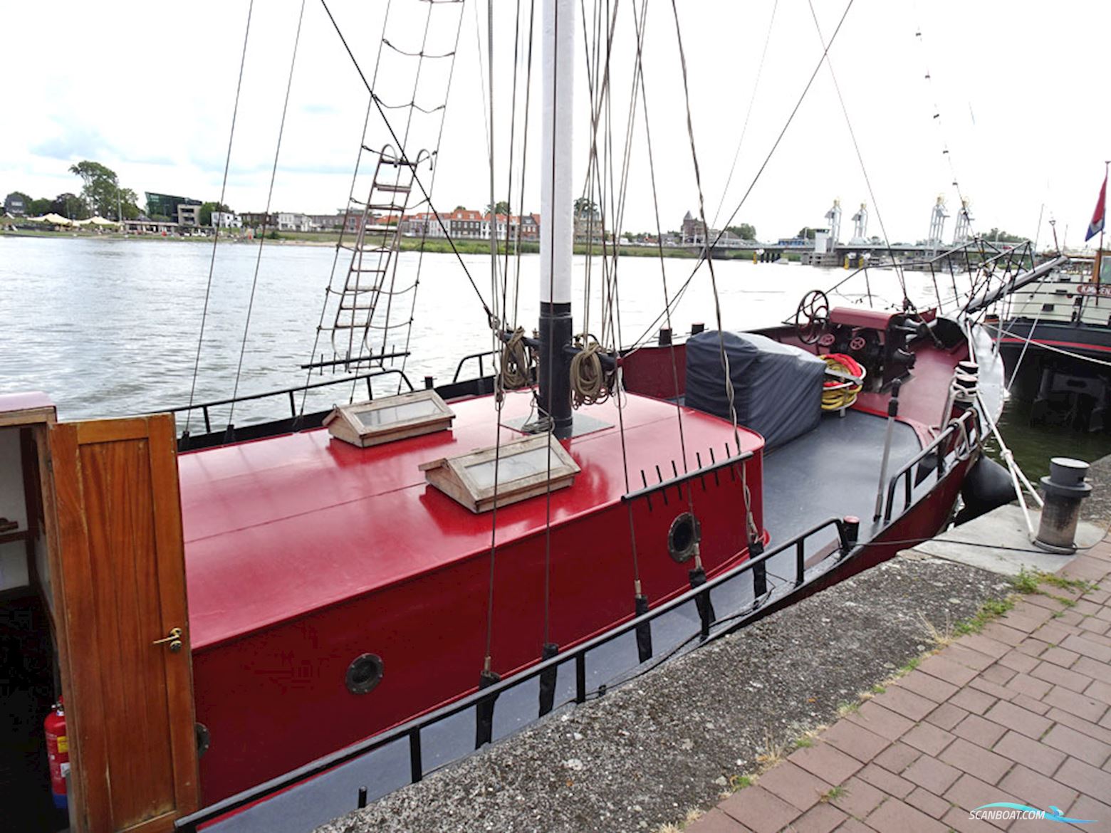 Schoenerbrik 40 pass