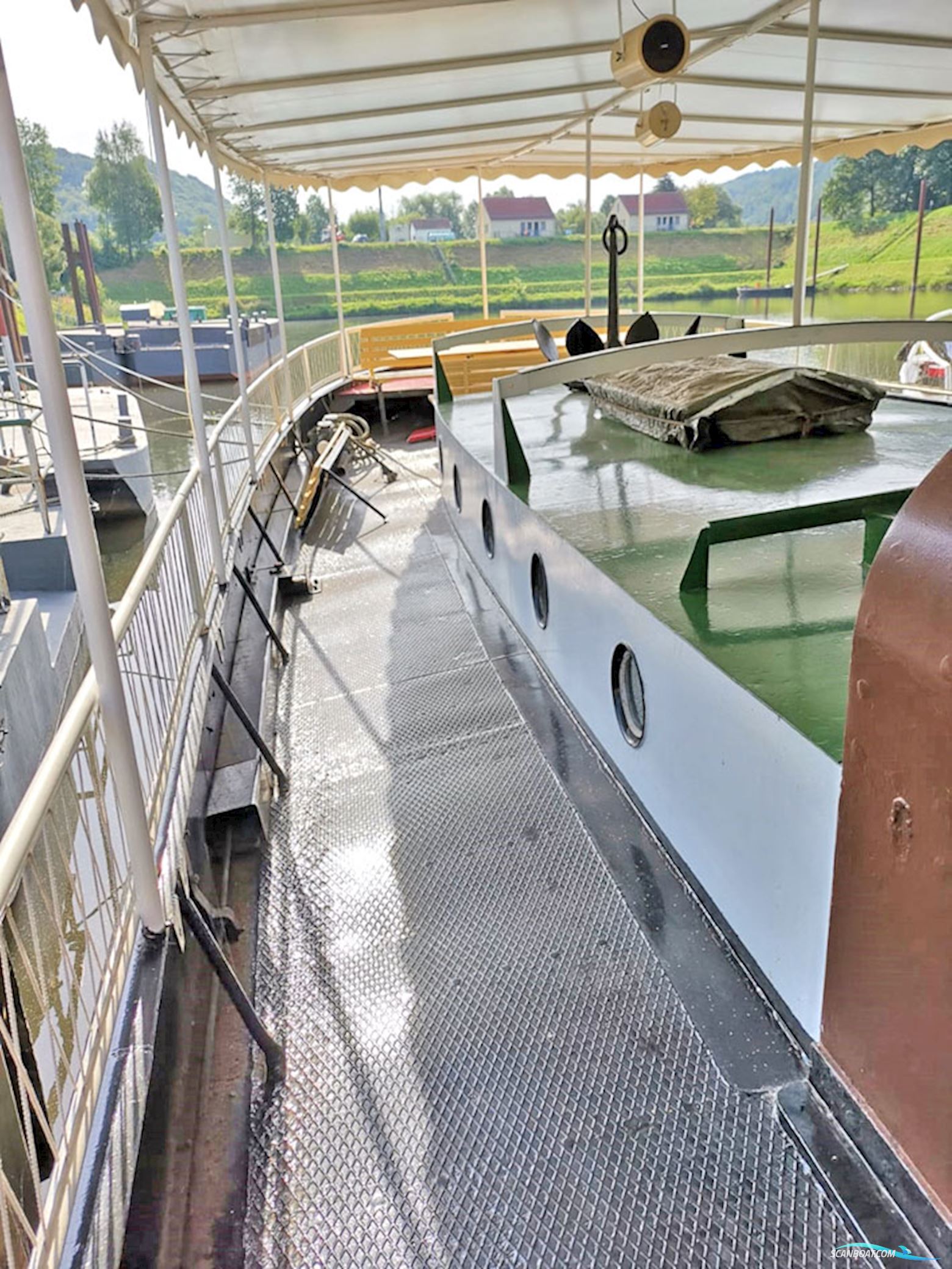 Stoom Dagpassagiersschip 60 pers