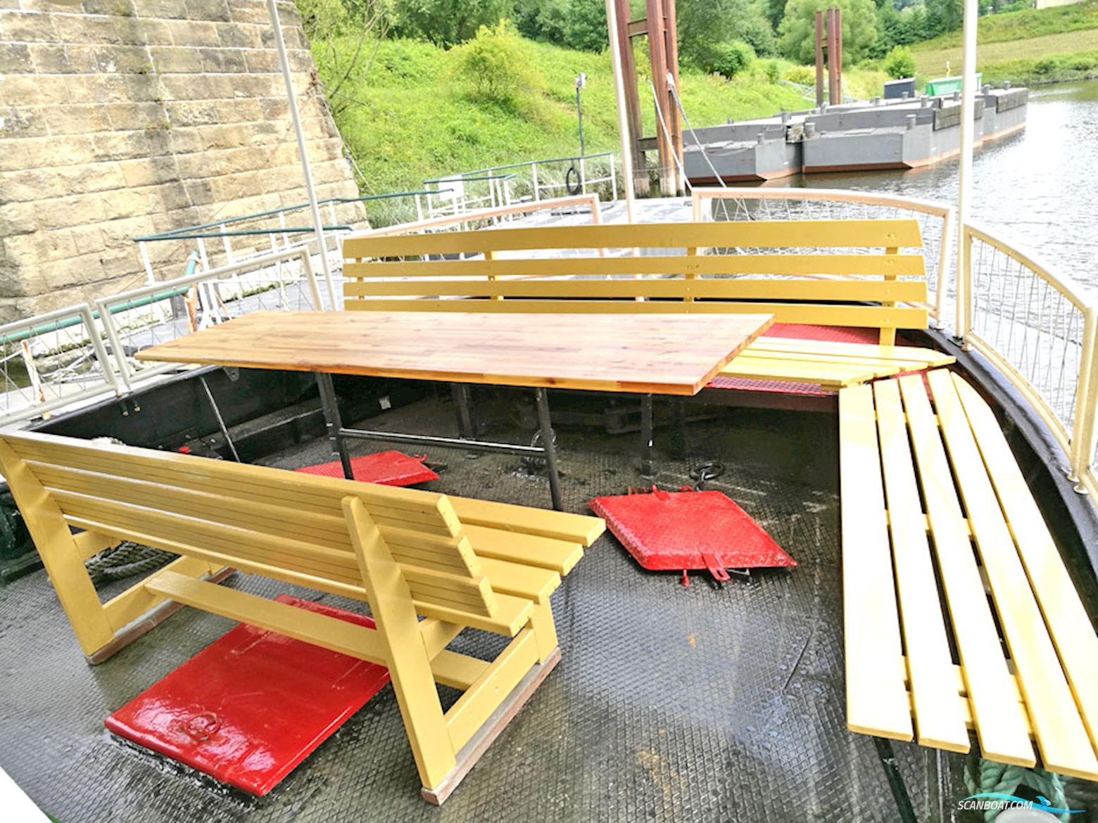 Stoom Dagpassagiersschip 60 pers