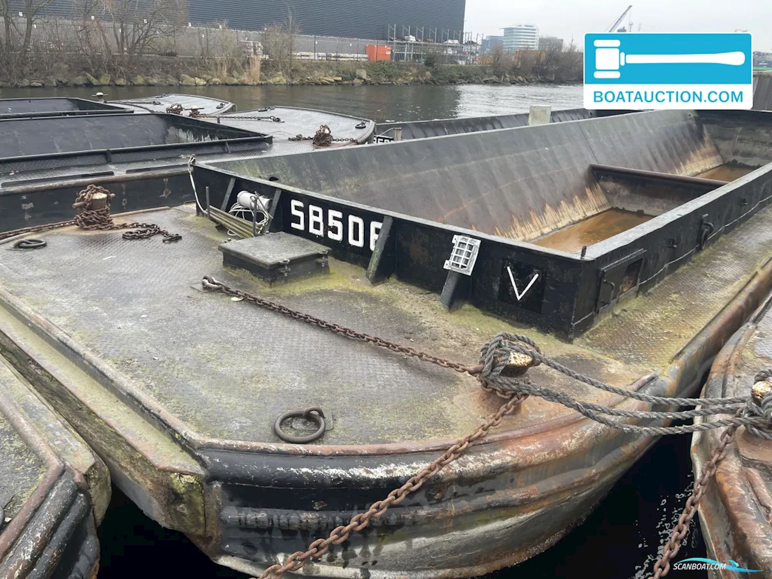 Vrachtduwbak SB508