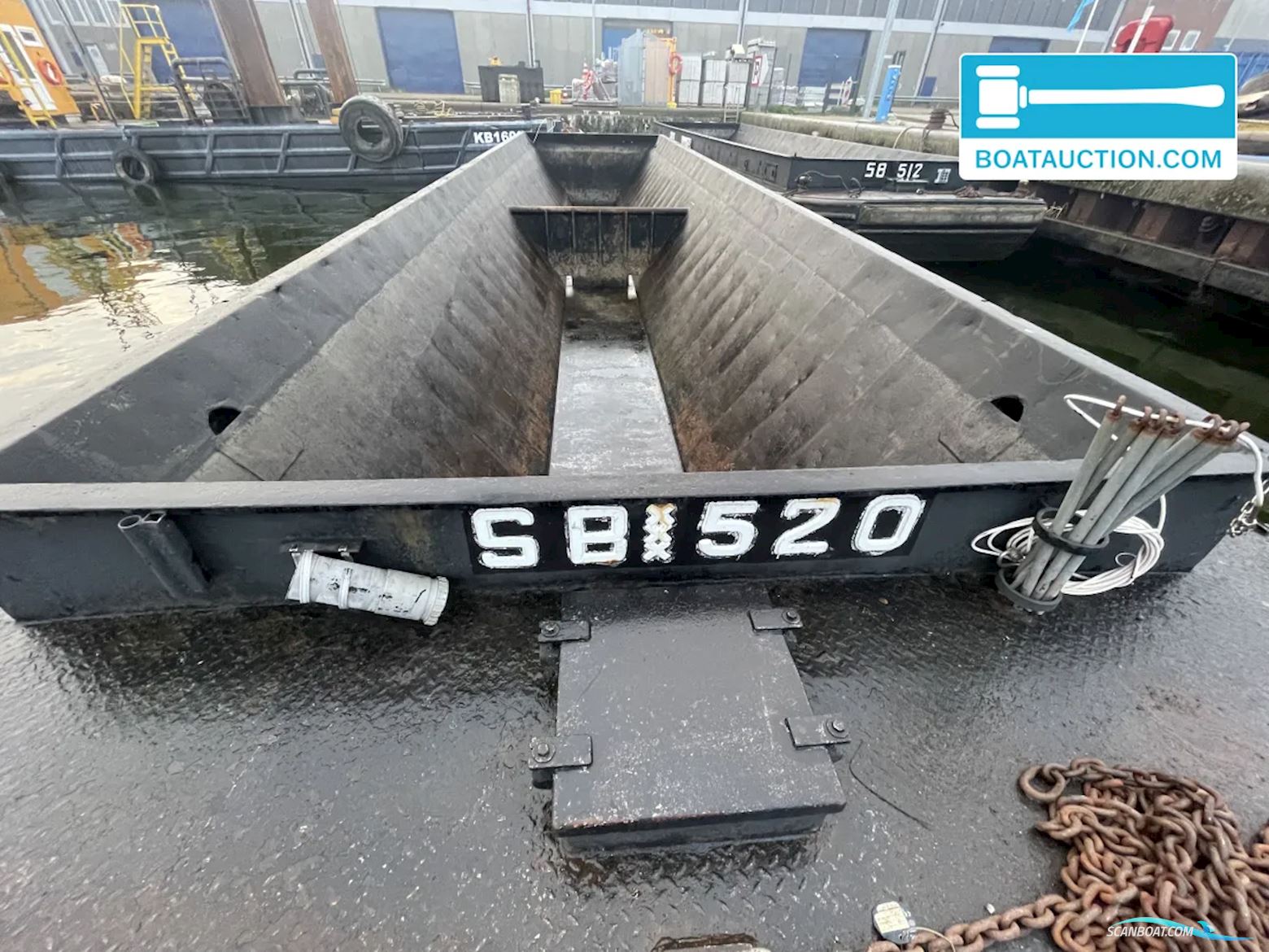 Vrachtduwbak SB520