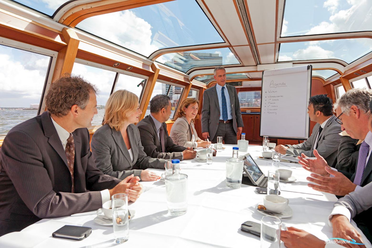 Amsterdamse Grachten Rondvaartboot 21.80 21.80