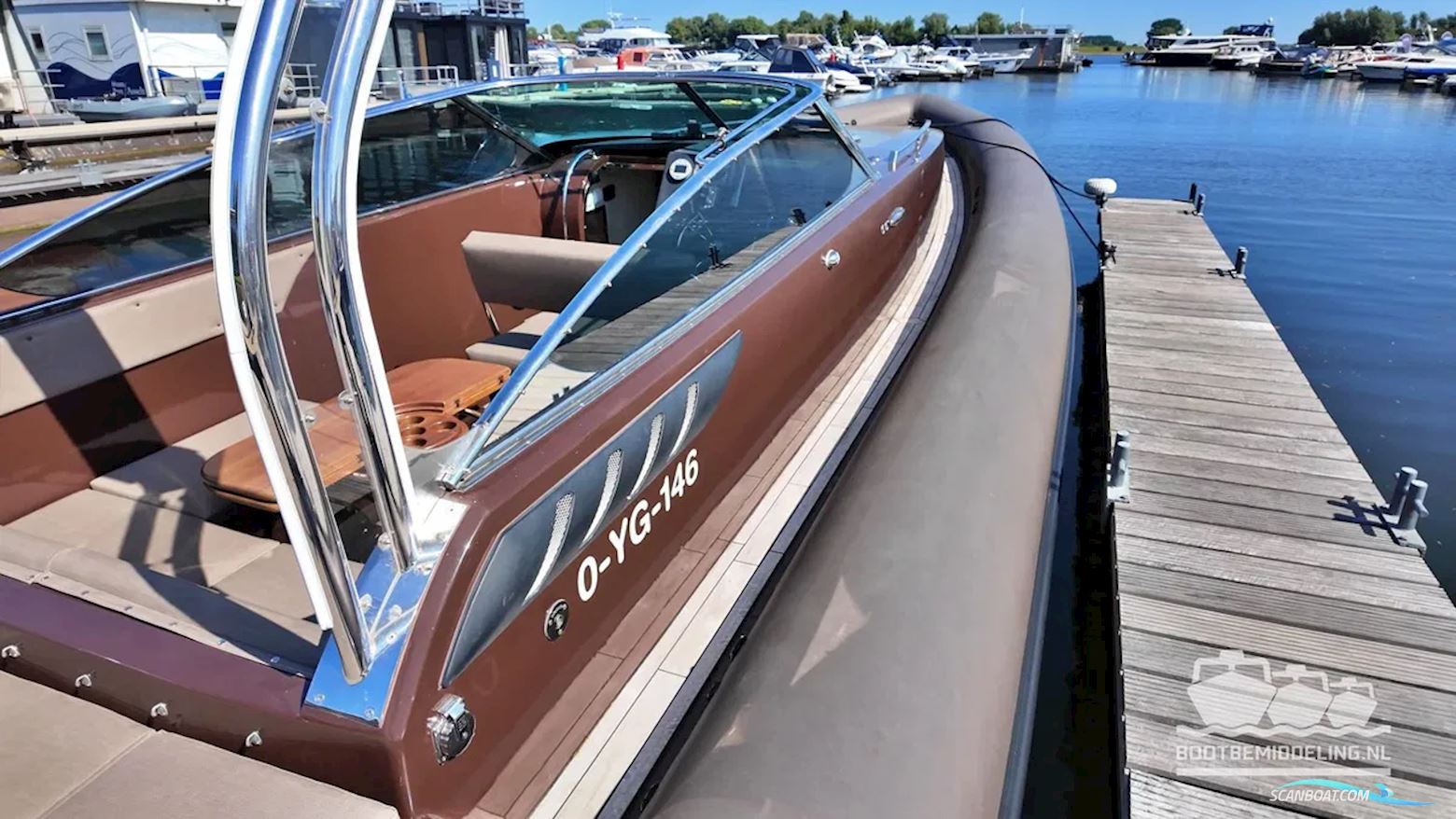 Arctic Blue 35 Cabin