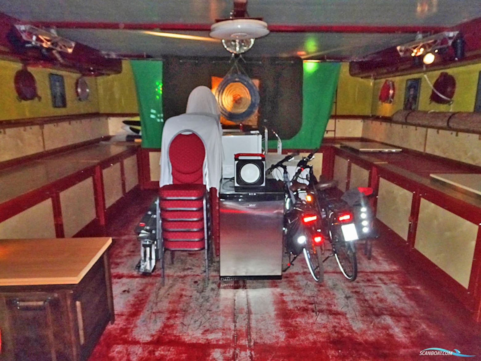 Dagpassagiersschip 200 pers