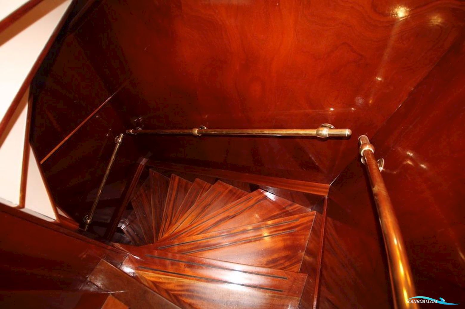 Luxe Clipper Schooner, Barquentine