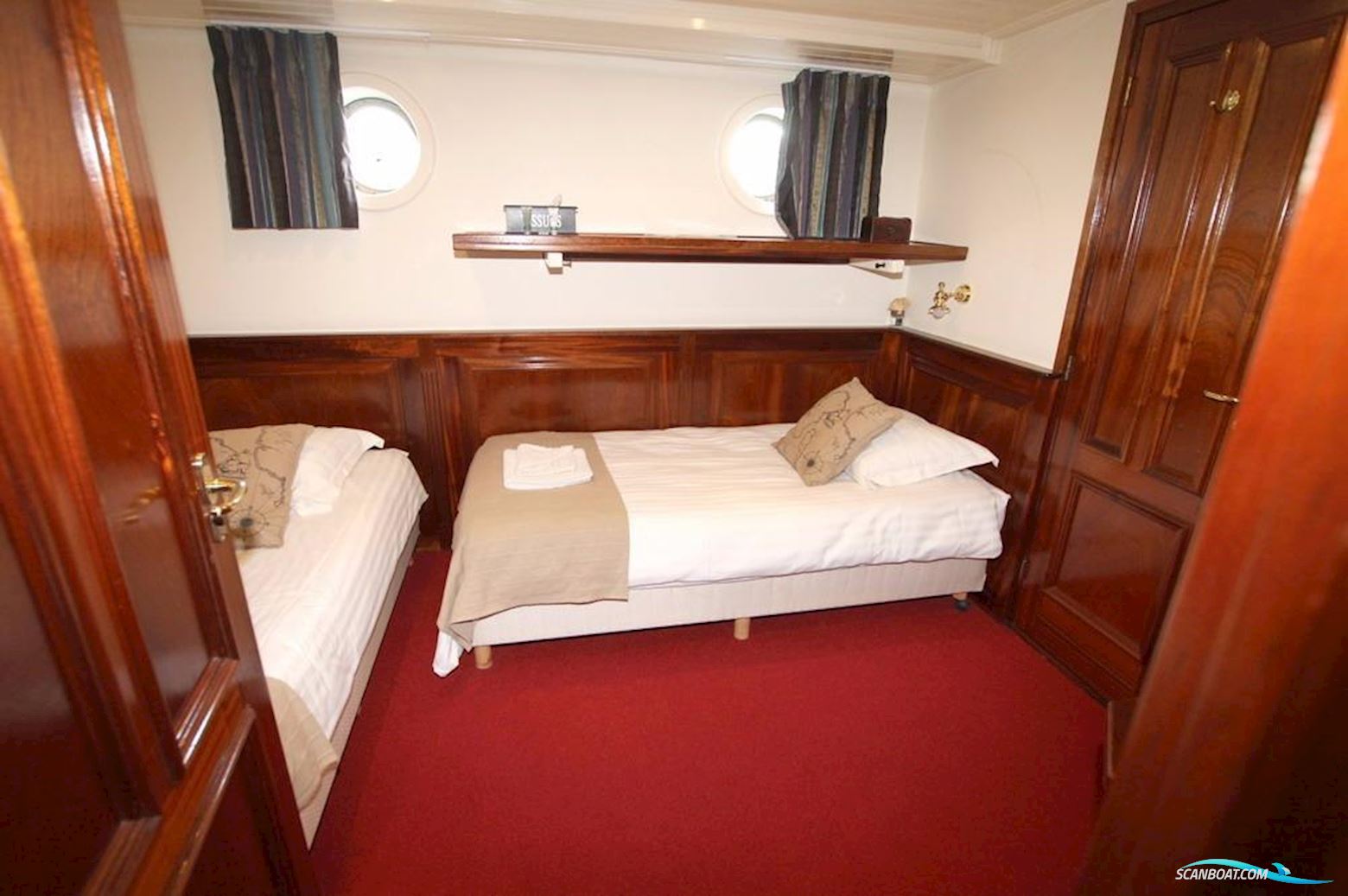 Luxe Clipper Schooner, Barquentine