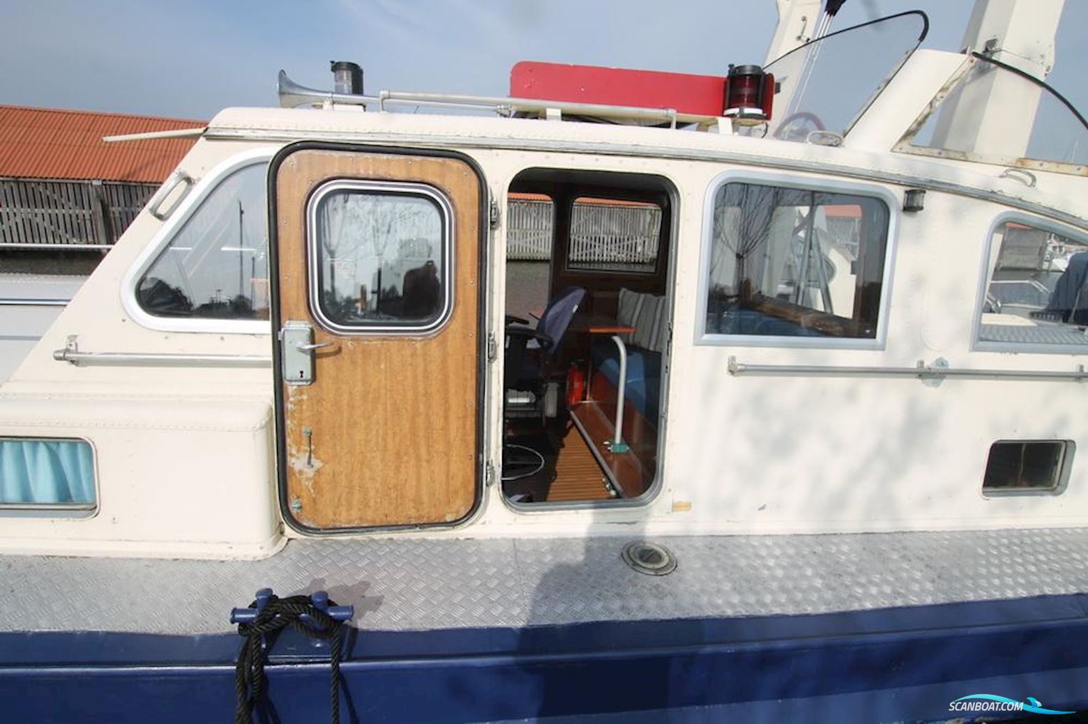 Traditional ex Patrouille Schip