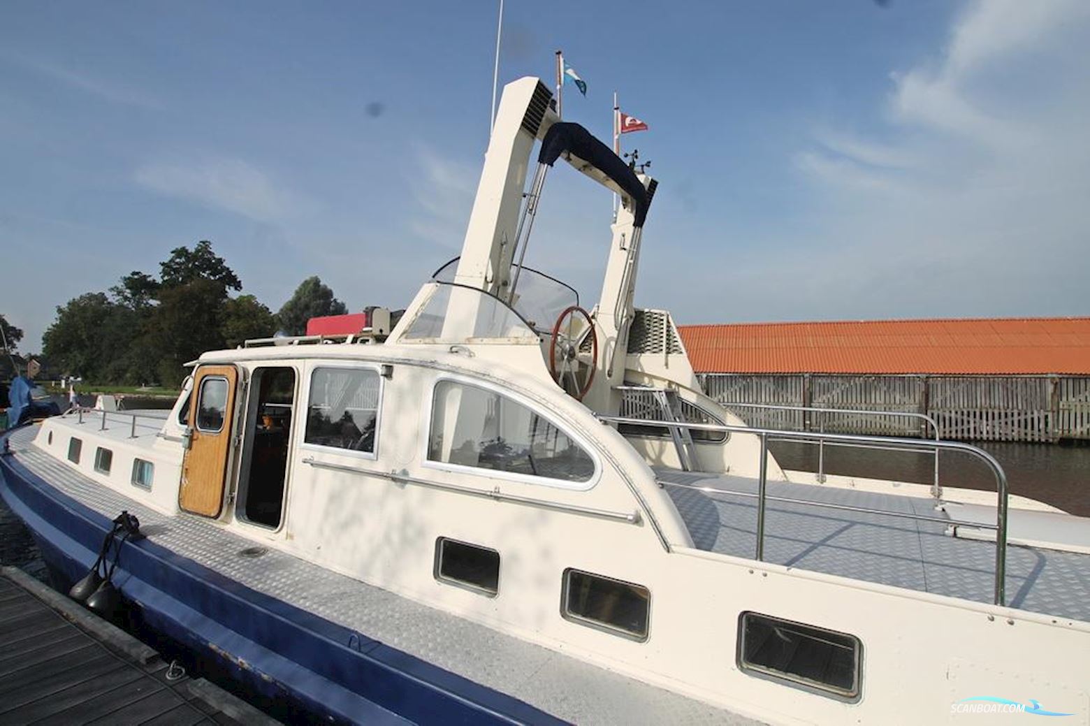 Traditional ex Patrouille Schip