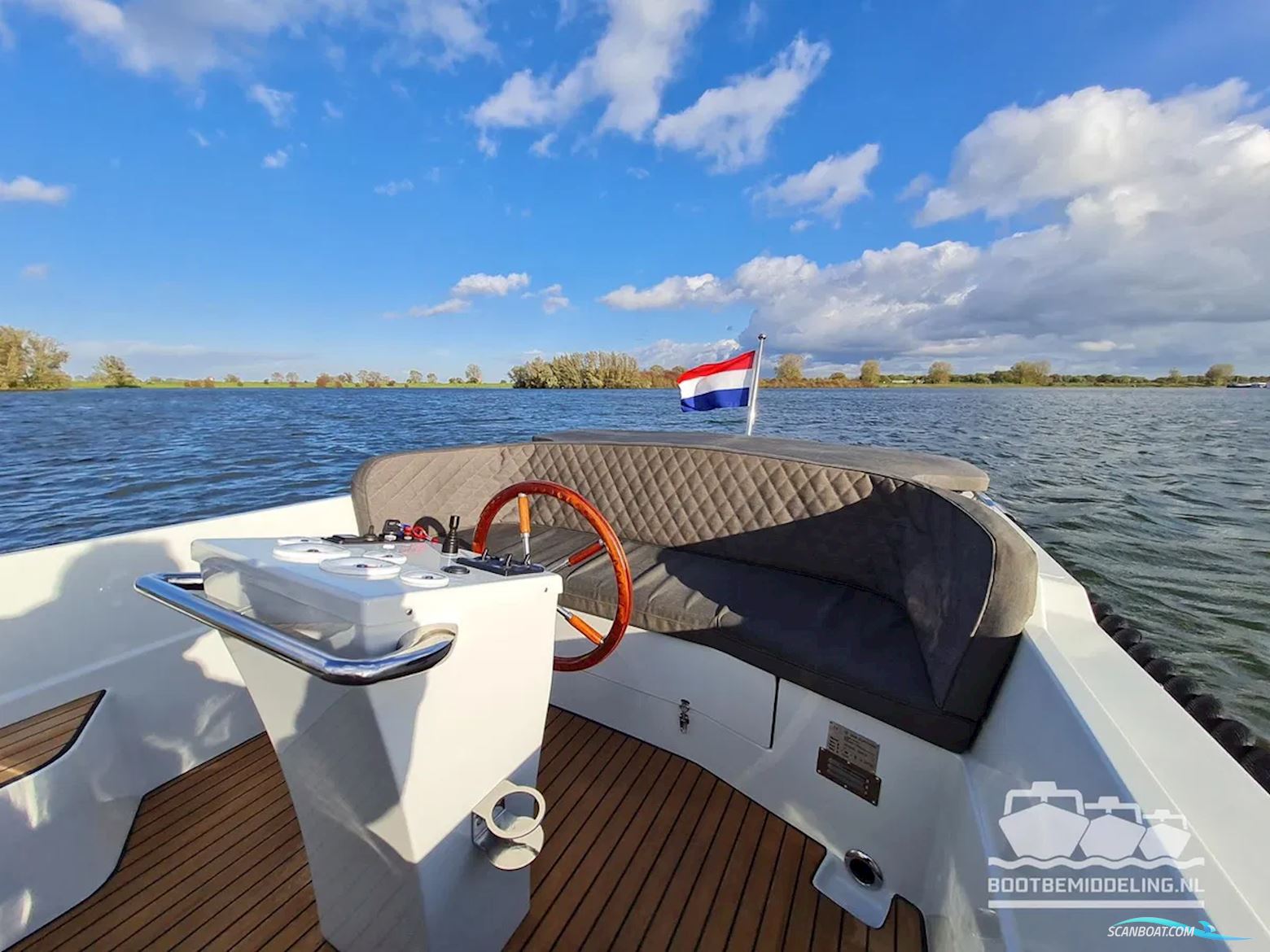 Van Zutphen 633 Tender