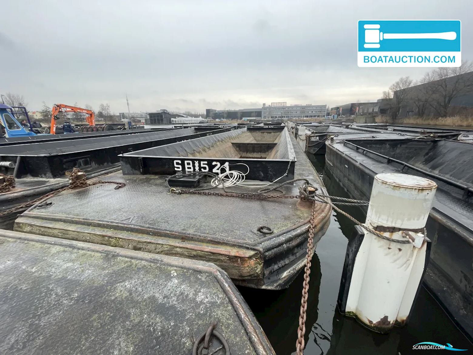 Vrachtduwbak SB521