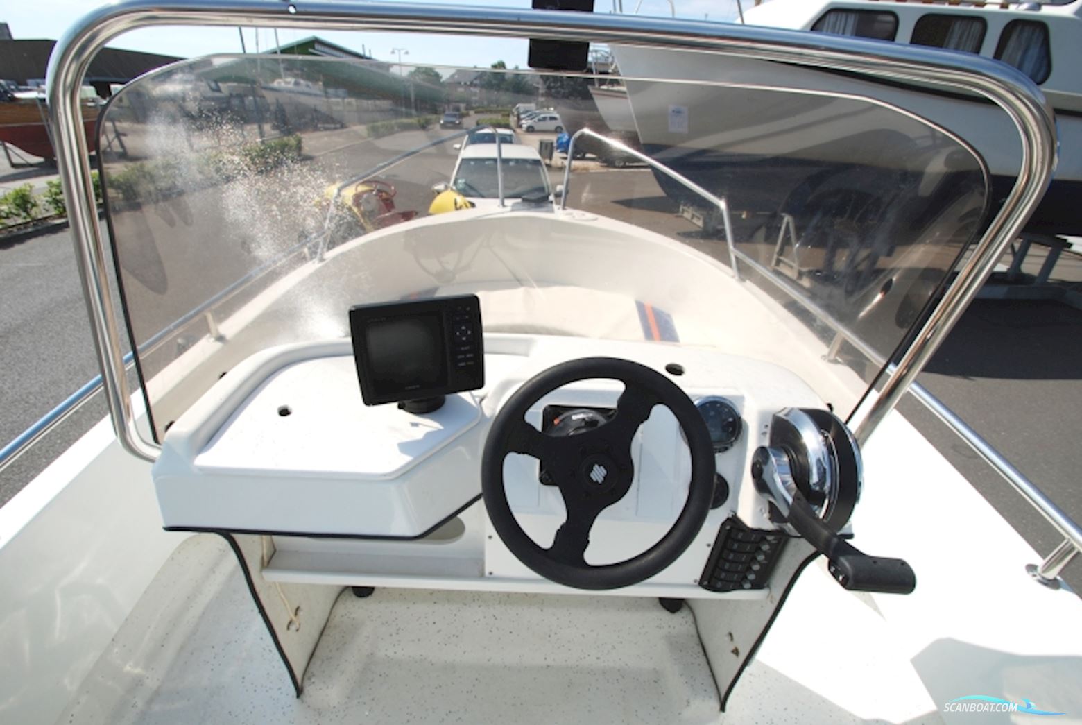 Ryds 485 DL Styrepultsbåd