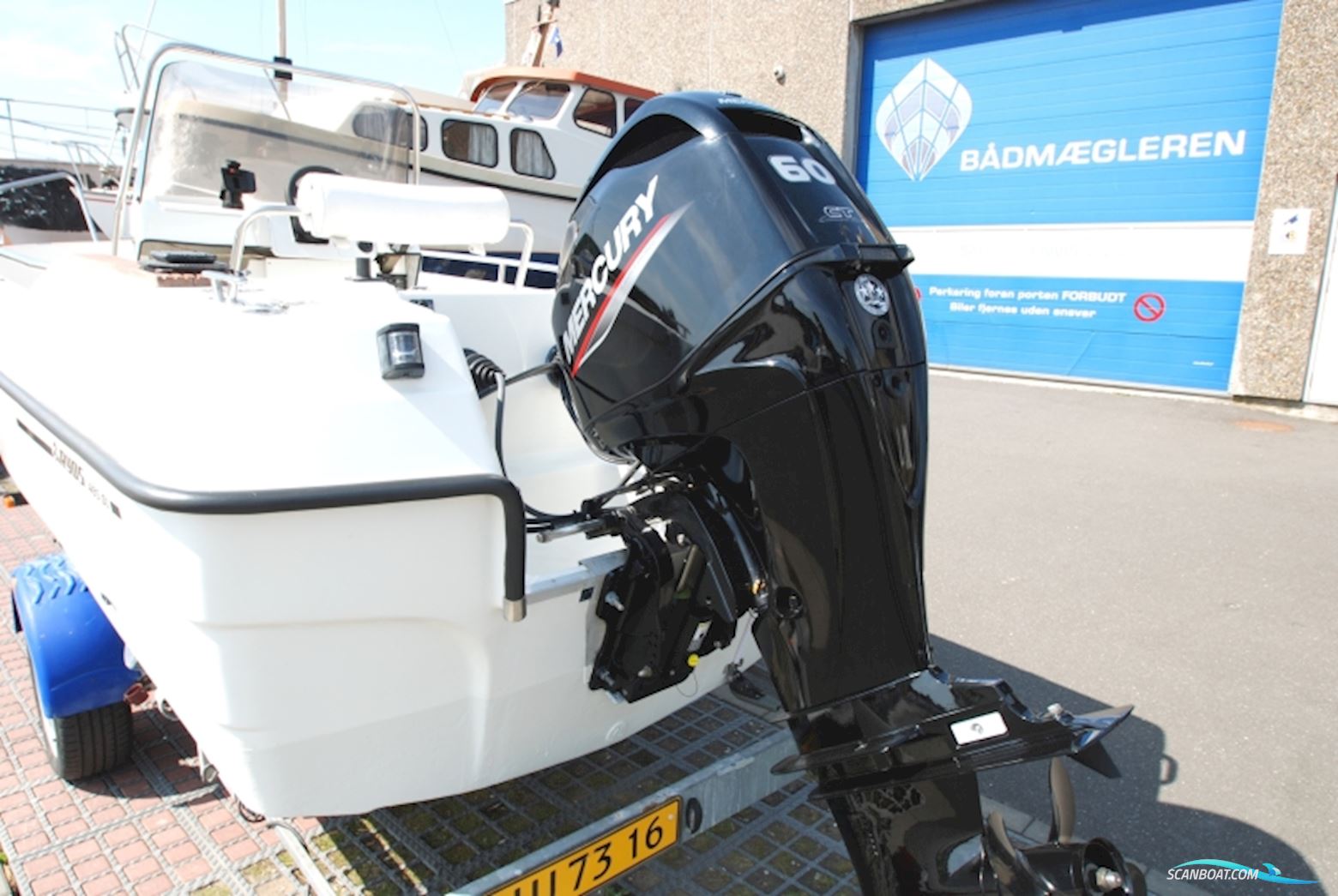 Ryds 485 DL Styrepultsbåd