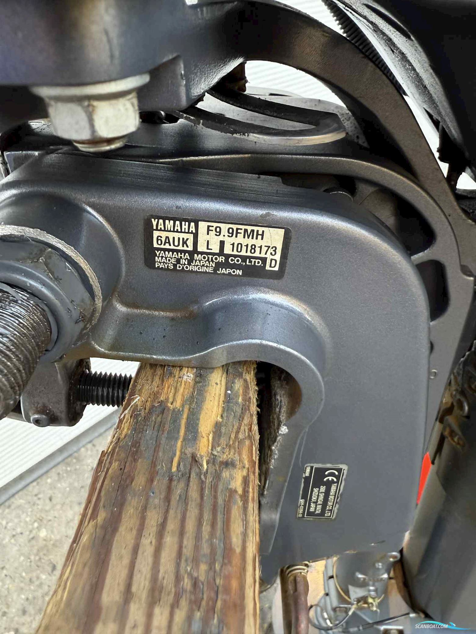 Yamaha F9,9 langbenet