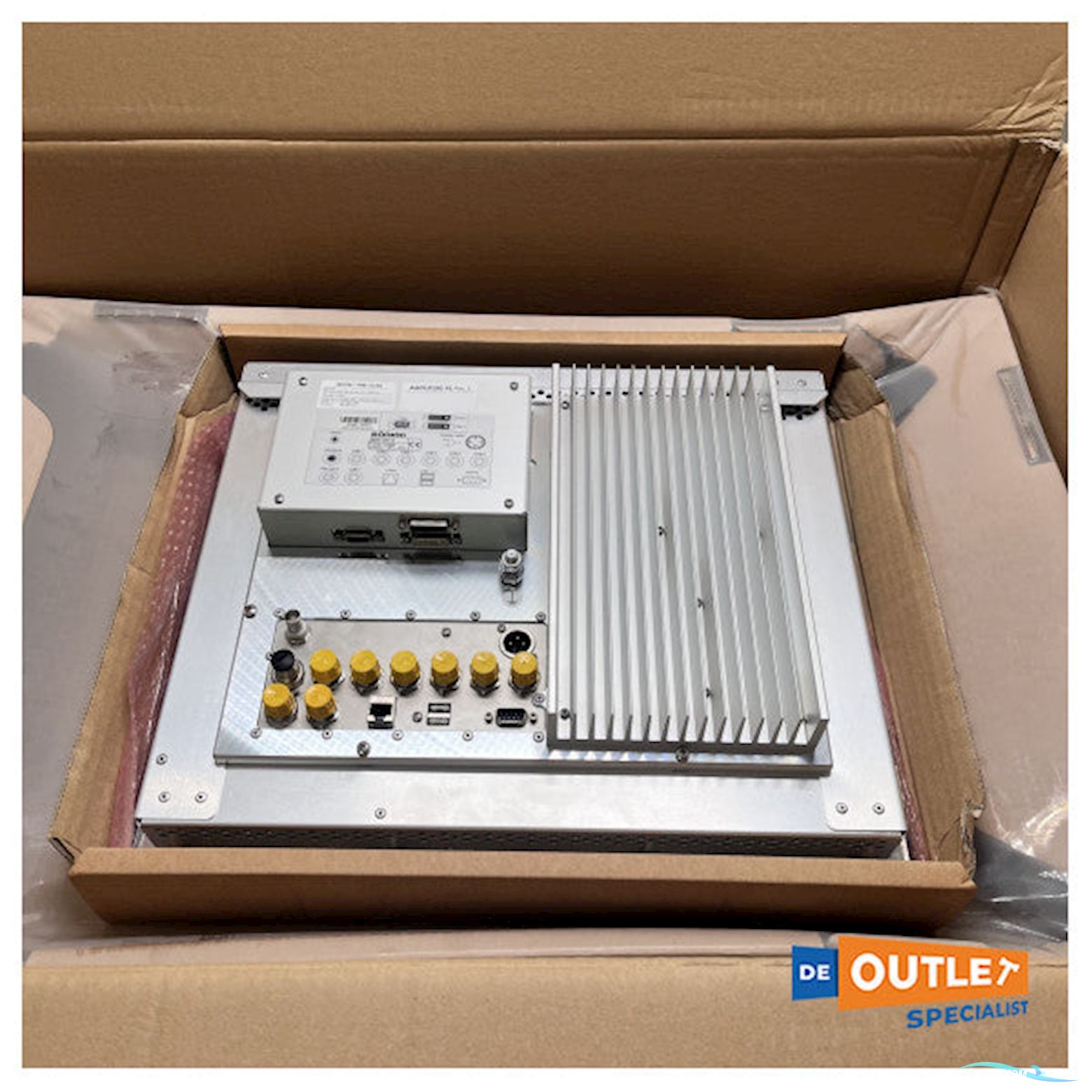 Boening AHD 1219G 19 inch glass marine display touchscreen