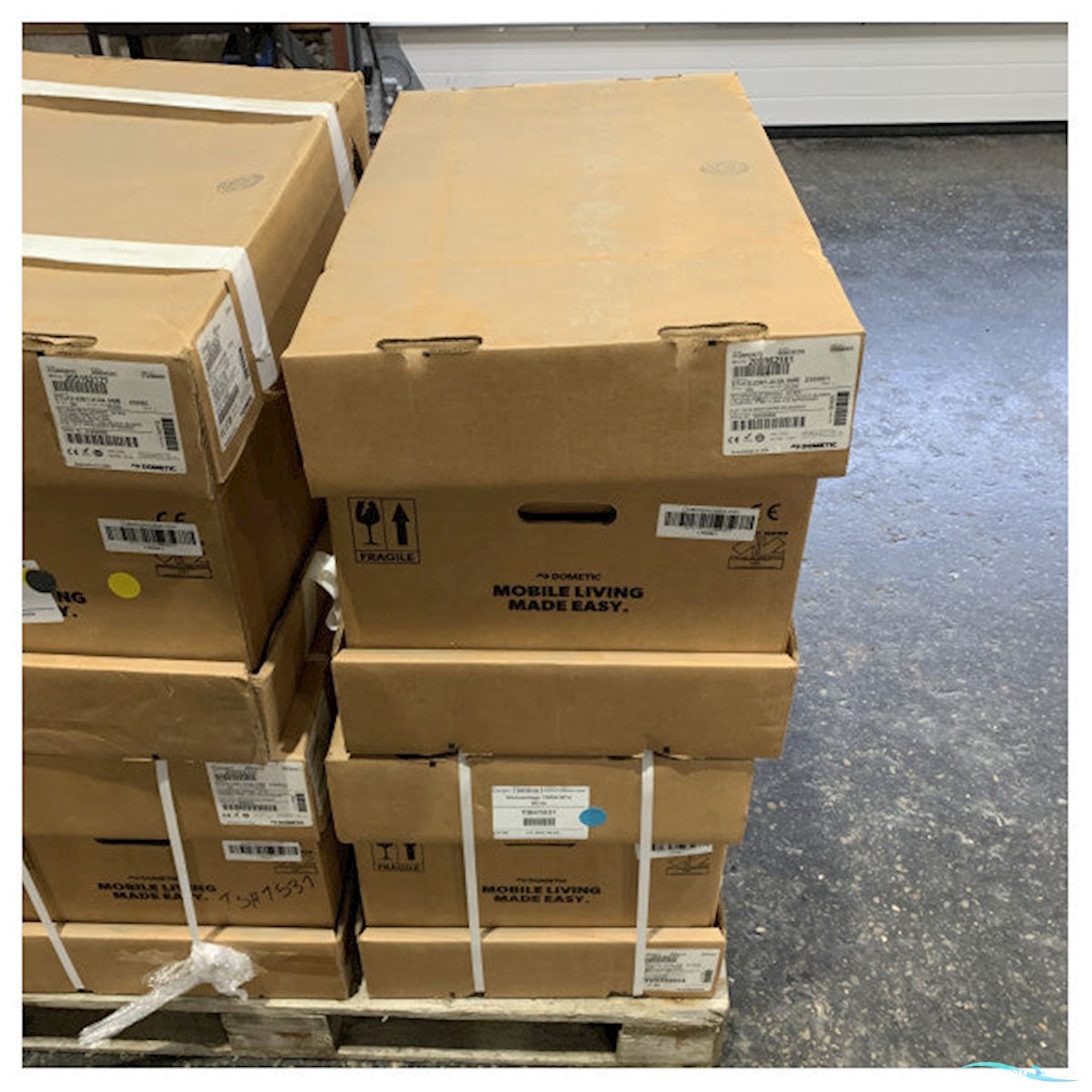 Dometic Dtu10 10.000 Btu Stand Alone Aircon Unit 230V / 60 Hz