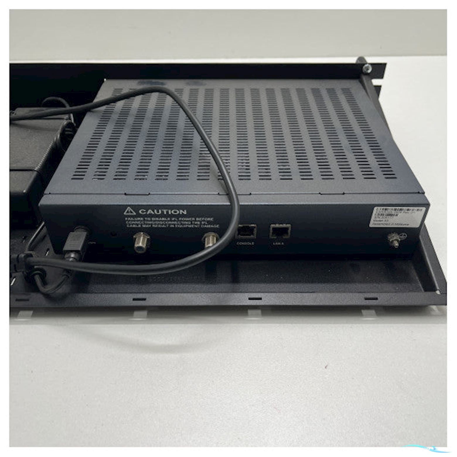 Evolution X5 DVB-S2 Remote Satellite Router - K0000066-0003