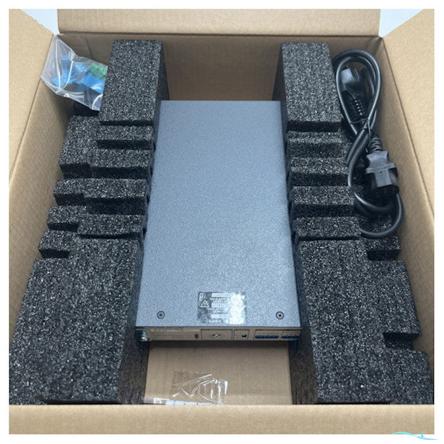 Extron power audio amplifier XPA 2001 - 60-850-11