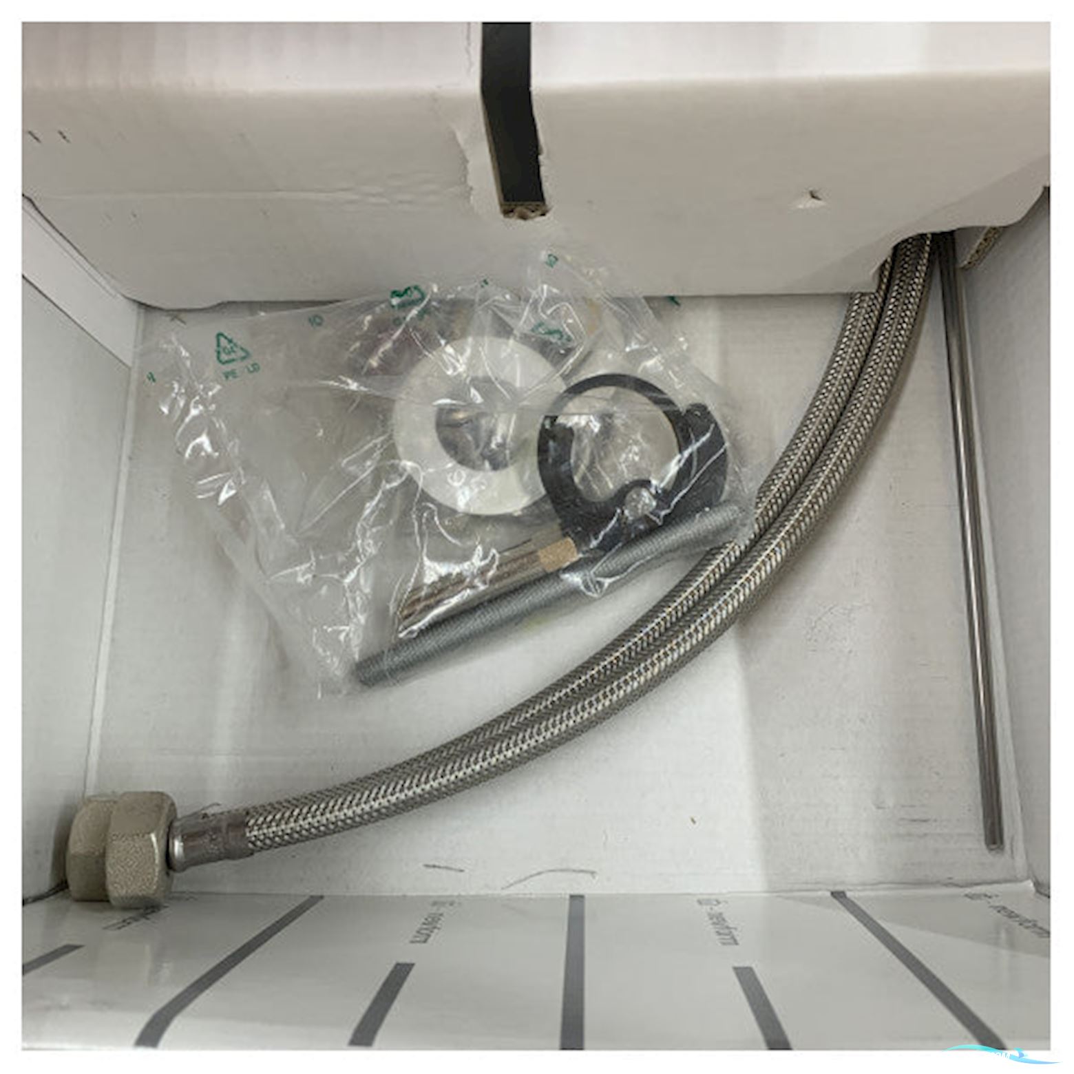 Newform Class-X 3-Hole Basin Mixer Tap - 62605.21