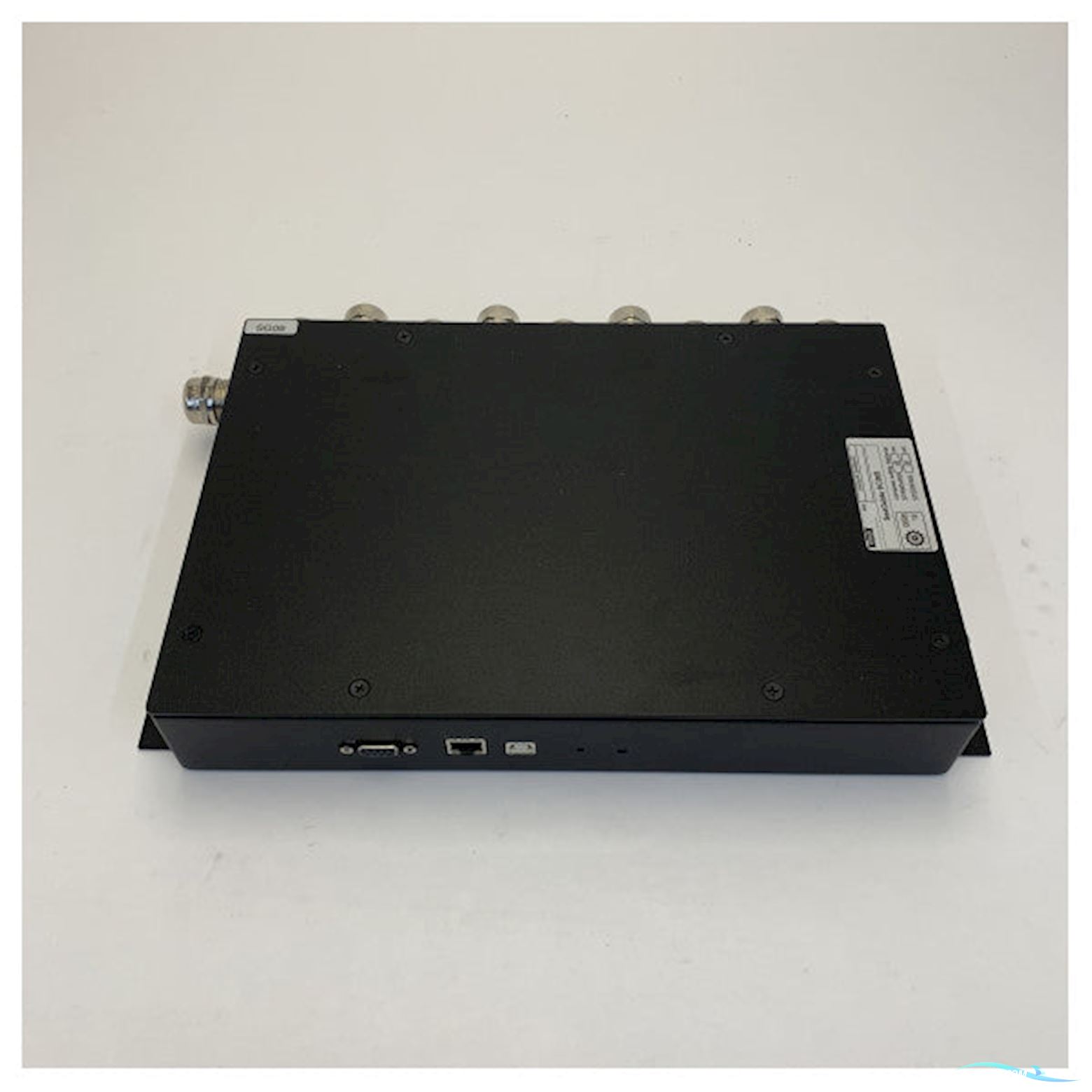 Nomatronics Magicplex 8 GIC Pro NMEA to Ehternet Converter