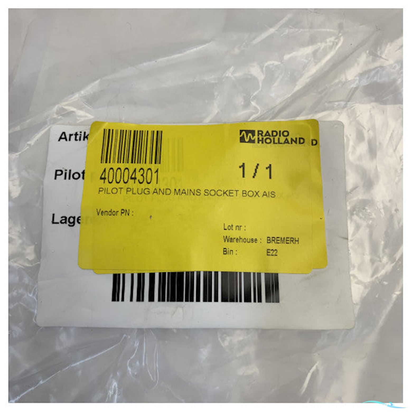Onbekend Ais Pilot Plug And Mains Socket Box 230 / 115V