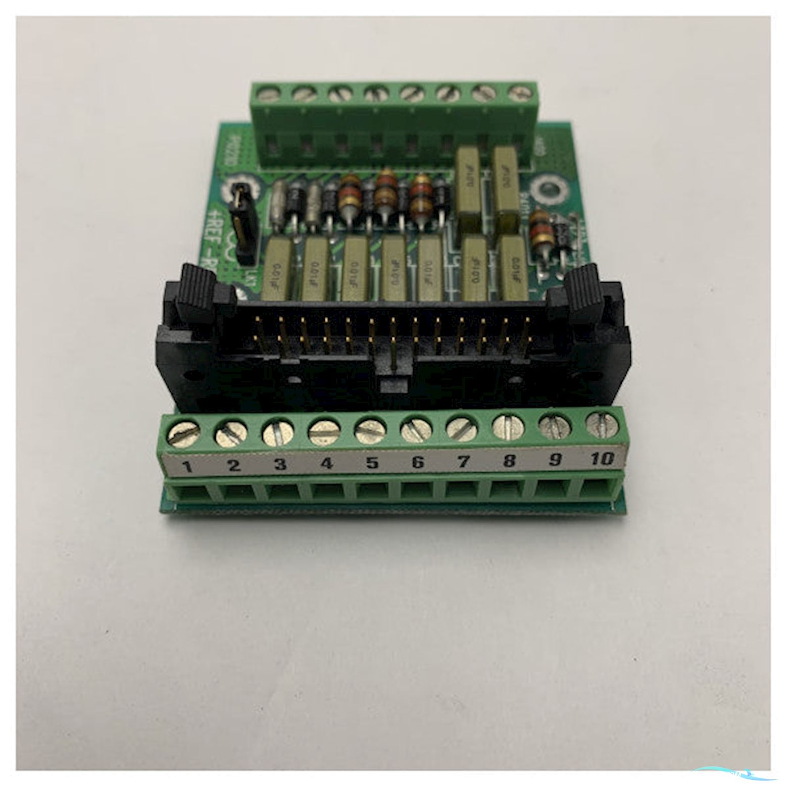 Onbekend High-Quality Scandinavian Gyro Repeater Connector Pcb For Marine Navigation Systems - PO210