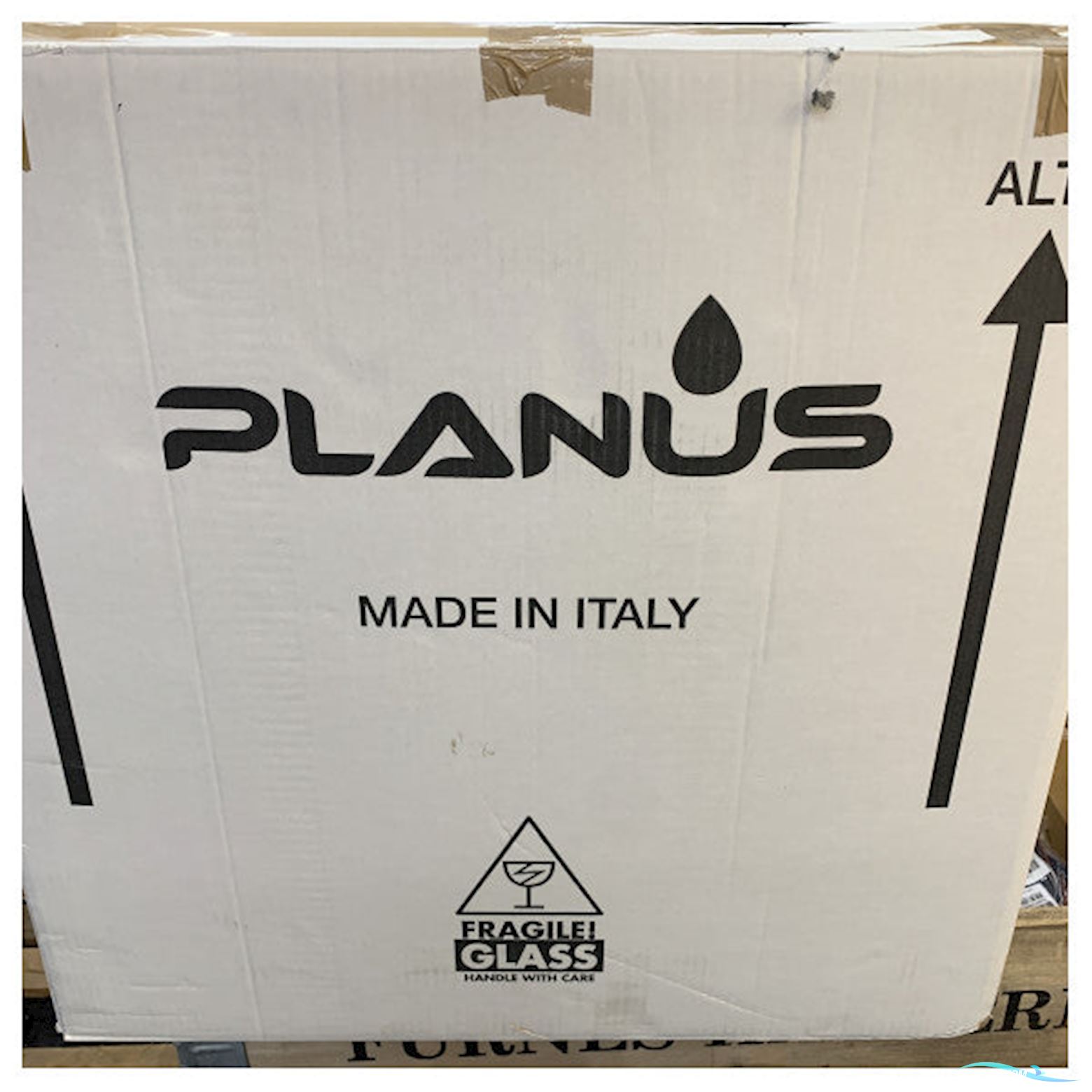 Planus Artic 430 12V Electric Marine Toilet With Softclose