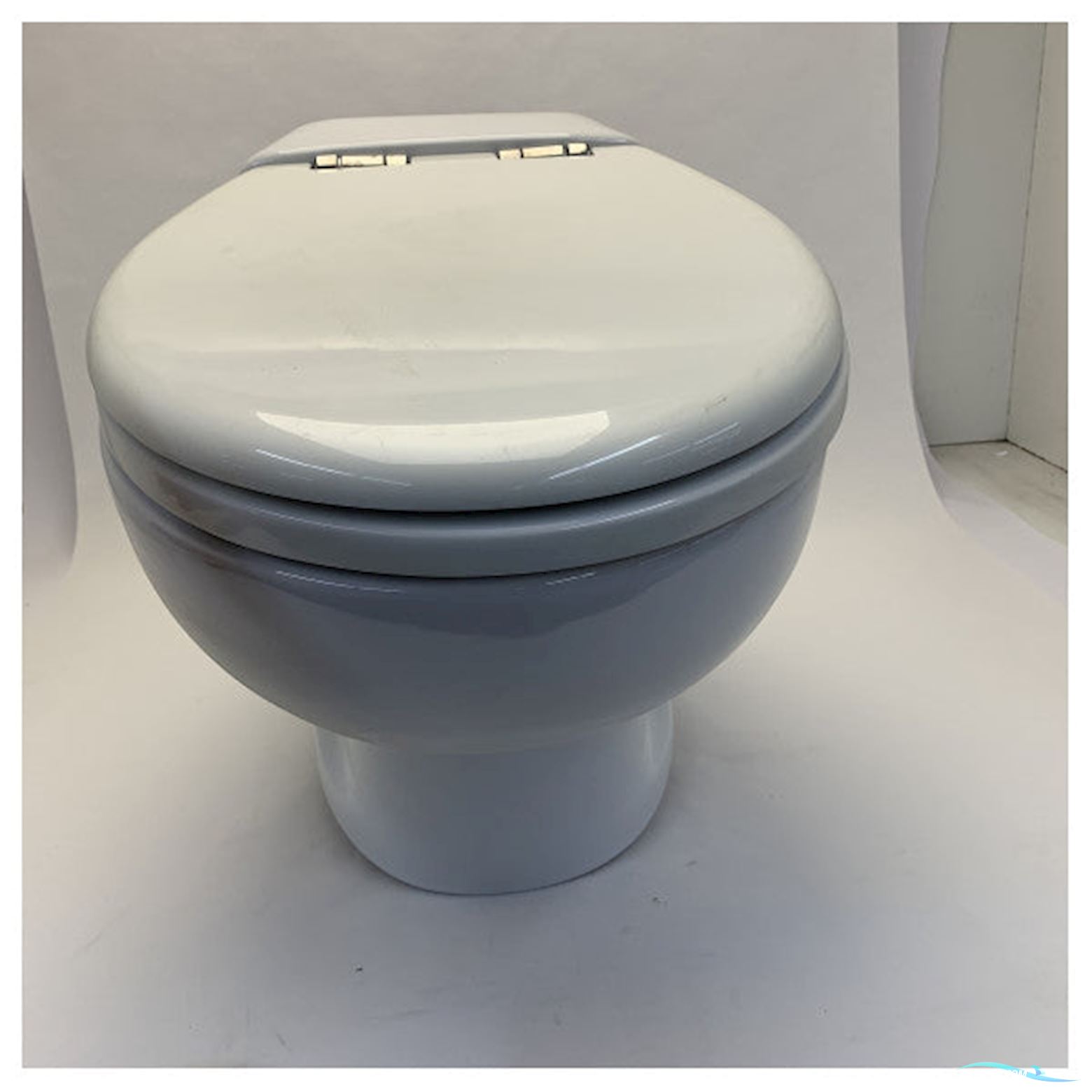 Planus Artic Plus Short Marine Electric Toilet 24V Short