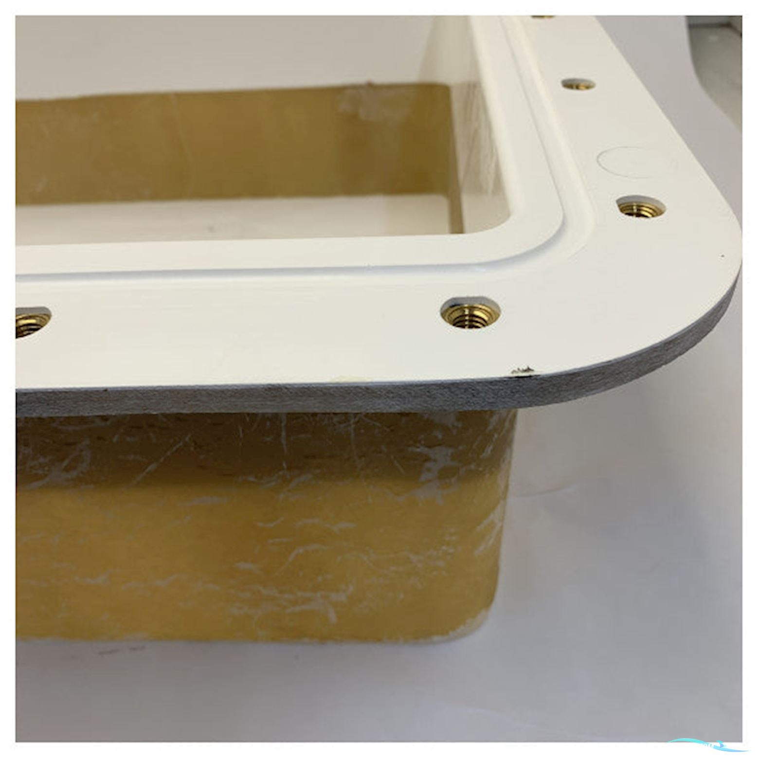 Quick BTQR240-140 GRP Bowthruster Build-In Flange