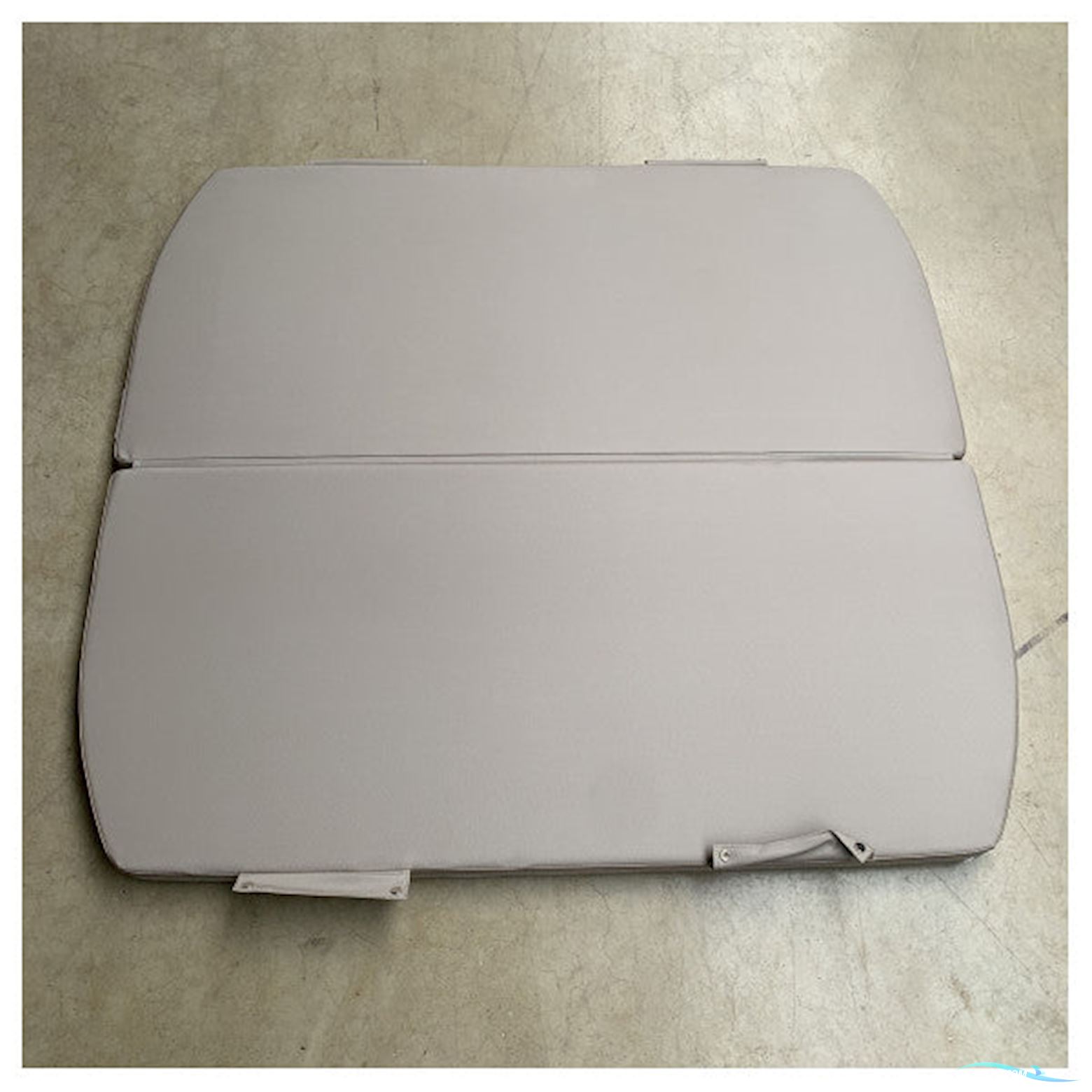 Quicksilver 605 Activ Bow Sundeck Conversion Cushion White - 2202328 Bådtilbehør 2025, Holland