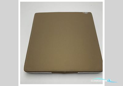 Quicksilver 605 Cruiser forward sundeck inlay cushion brown - 2336526 Bådtilbehør 2026, Holland