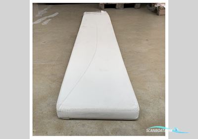 Quicksilver 855 Port Side Dinette Backrest Seat Cushion White - 2202547 Bådtilbehør 2026, Holland